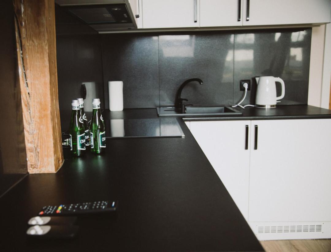 Apartamenty Leszno Лешно Екстер'єр фото