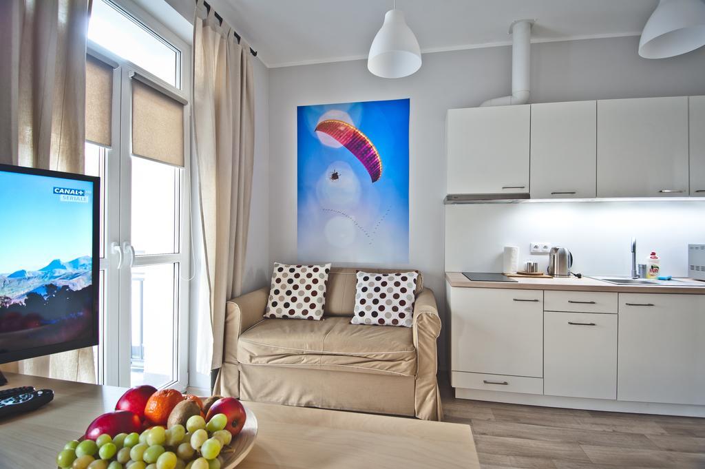Apartamenty Leszno Лешно Екстер'єр фото