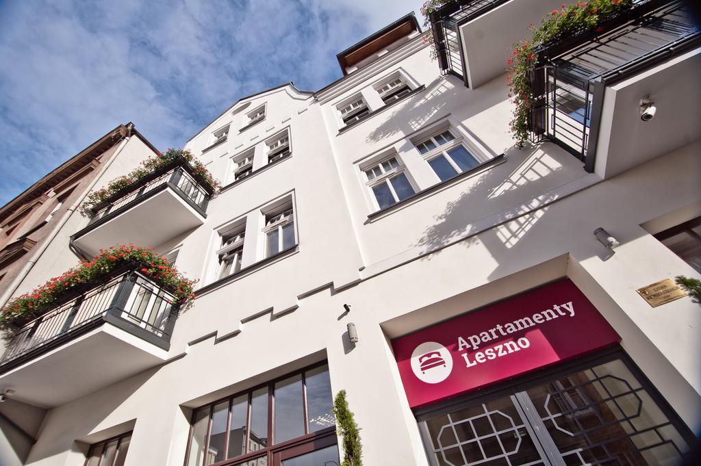 Apartamenty Leszno Лешно Екстер'єр фото
