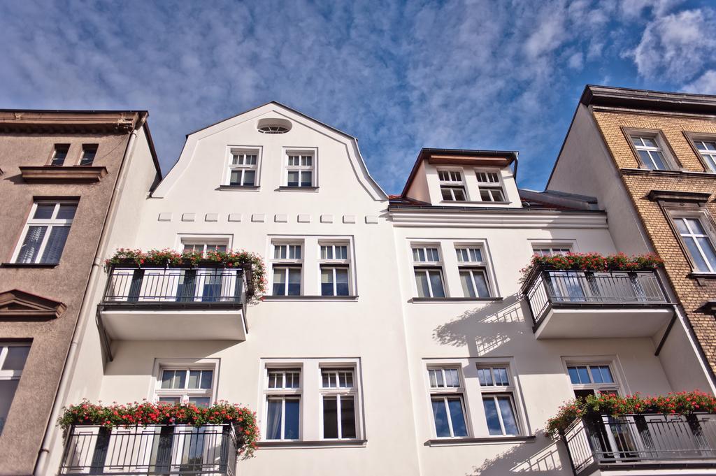 Apartamenty Leszno Лешно Екстер'єр фото